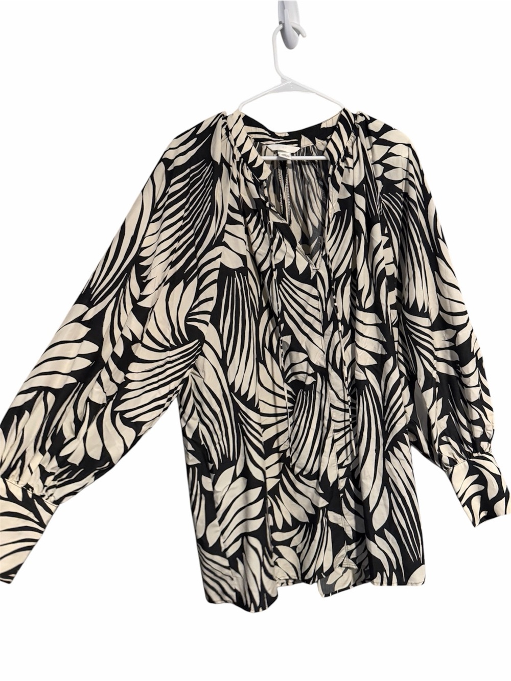 H&M Oversized Printed Mini Dress Tropical Mother of Pearl Oversized